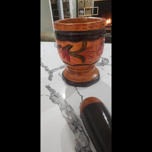 Vintage Wood Hand Turned Carved Floral Three Tone Mortar and Pestle LARGE - Picture 6 of 9